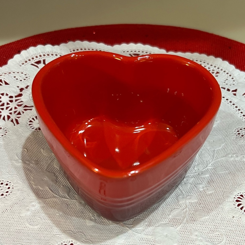 Le Creuset ❤️ 🆕 Red Heart Ramekin